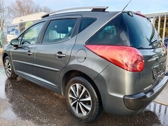 PEUGEOT 207 SW 1.6i 2007/2008 - poškozen motor - 1