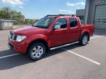 Nissan Navara D40 2.5dci 4x4 Automat r.v 2007