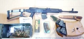 Puška samonabijeci CZ 858