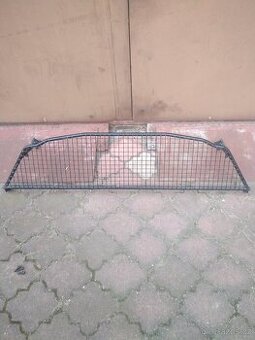 Dělící příčky do kufru - 1