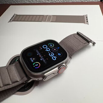 Apple Watch Ultra 2 GPS + Cellular 49mm