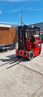 VZV Elektrický nosnost 2.000kg