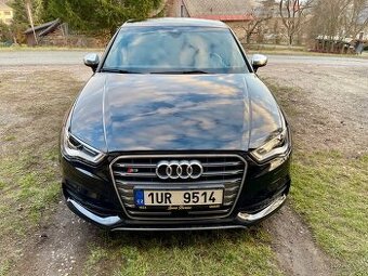 Audi S3 2.0TFSI Sedan Manual