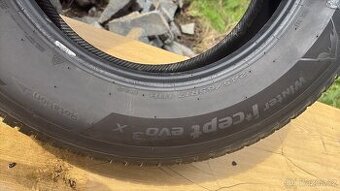 Sada celoročních pneumatik Hankook winter i cept evo3
