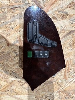 Ovládací panel s paměti na přední sedadla na MB W140