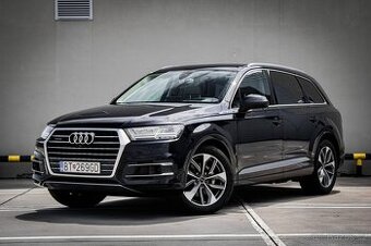 AudiQ7 3.0 TDI - 1