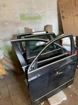 Dveře  2x přední 2x zadní, passat 3C B6 kombi kompletní