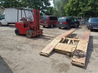 Hydraulický zvedák 3t
