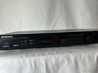 Pioneer F-204RDS | FM/AM digitální tuner s RDS