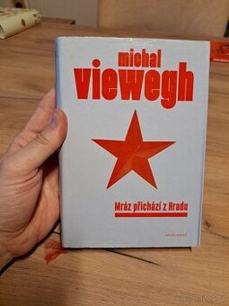 Mráz přichází z Hradu - Michal Viewegh