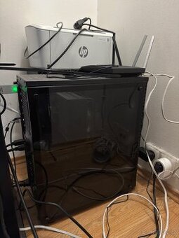 💻 Výkonný PC – RTX 4070, Ryzen 7 5700X, 32 GB RAM, SSD 1 TB