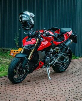 Ducati Streetfighter V2
