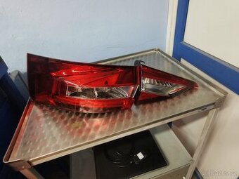 Škoda superb 3 díly