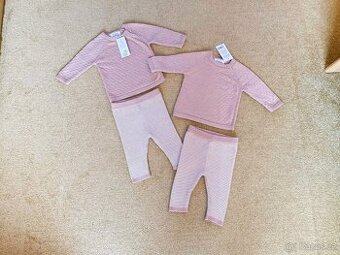 Dvoudílný pletený overal z čisté bavlny, NOVÝ; dvojčata, 68