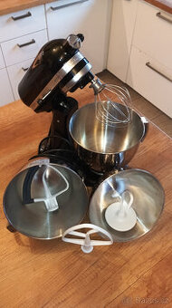 robot Kitchenaid Artisan