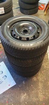 Škoda fabia 3, rapid, zimní pneu 185/60/15 plech disky