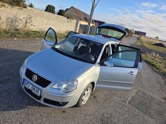 Volkswagen Polo 2008 1.4 TOP výbava