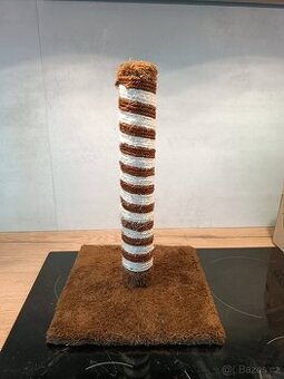 ZDARMA pro kočky - podložka a škrabadlo