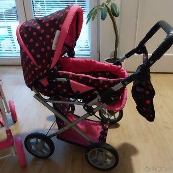 Kočárek pro panenky