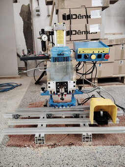 Vrtací centrum Hettich Blue Max 8 FS