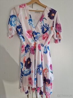 Dámské květované šaty  velikost L