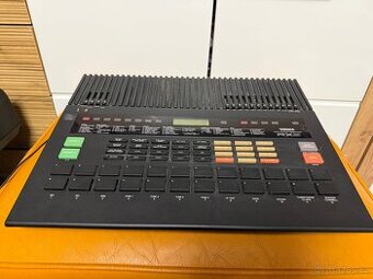 Yamaha RX5 Digital Rhythm Programmer - Black