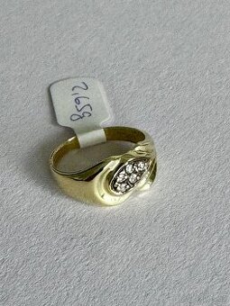 Zlatý prsten 14K, vel. 48, 2,65 g.