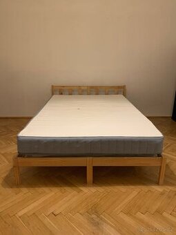 Matrace Ikea 140x200 a pružinový box, bez rámu