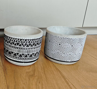 Keramické obaly / květináče