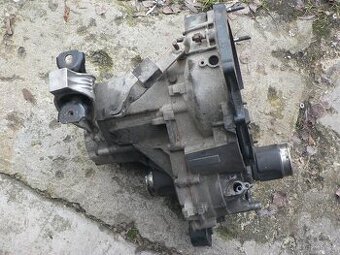 Díly na Škodu Felicia, Felicie, převodovka 1,9 van, vzpěra