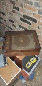 Retro gramofon - 1