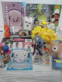 Hračky - figurky, postavičky, puzzle ...