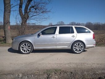 Octavia RS