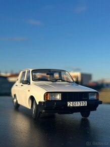 RENAULT/ DACIA zberatelsky model v mierke 1:18.
