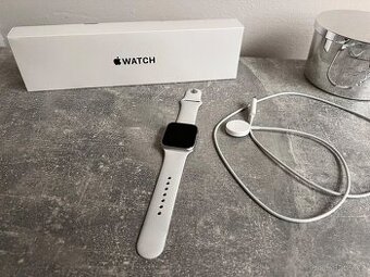 Apple Watch SE 44mm