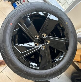 5 X 114,3 R 18 Nové Kola Mitsubishi vč Pneu