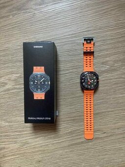 Samsung Galaxy Watch Ultra šedý titan
