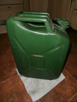 Kanystr plechový - 20l - 1