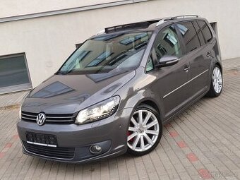 VW Touran 2.0TDi 103kw,HIGHLINE,r.2013,2xklíč,Tažné,Serviska