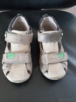 Chlapecká kožená obuv 22