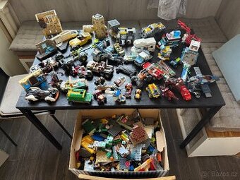 Konvolut lego dílky auta letadla aj - 1
