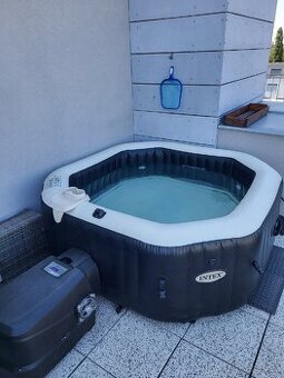 Vana vířivky intex Purespa deluxe pro 4 osoby