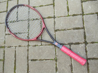 Prodám tenisovou raketu Wilson Ultra Hammer