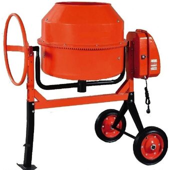 Lehce používanou míchačku 260l, 220V. namíchá 3 kolečka