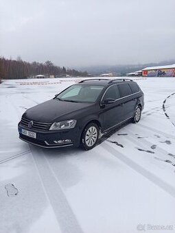 Prodám VW Passat B7-2.0 TDI - 1