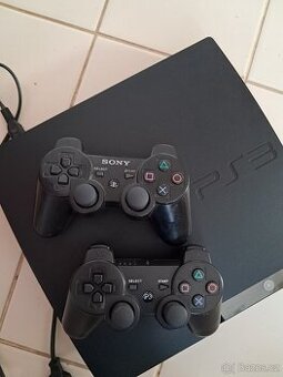 Playstation 3 a dva ovladače