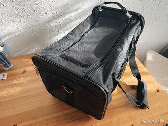 Taška pro psy a kočky do 6 kg váhy - 1