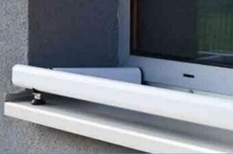 Prodám 3×(Držáky truhlíku)orginál .