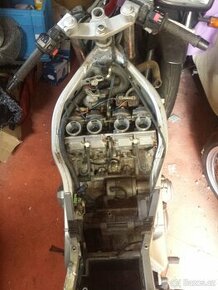 Yamaha fzr 600 r.v.93