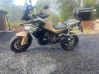 CF MOTO DAKAR EDITION 800 MT